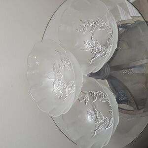 KIG Vintage Indonesia Frosted Floral Bowls